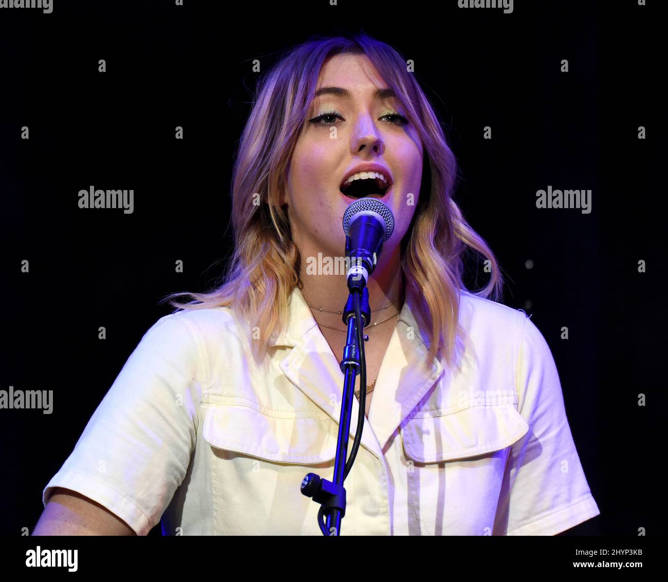 Avenue Beat, Sami Bearden, sur scène au déjeuner du Big machine Label Group lors du séminaire radio Country 2020 qui s'est tenu à l'Omni Nashville le 20 février 2020 à Nashville, TN. Banque D'Images