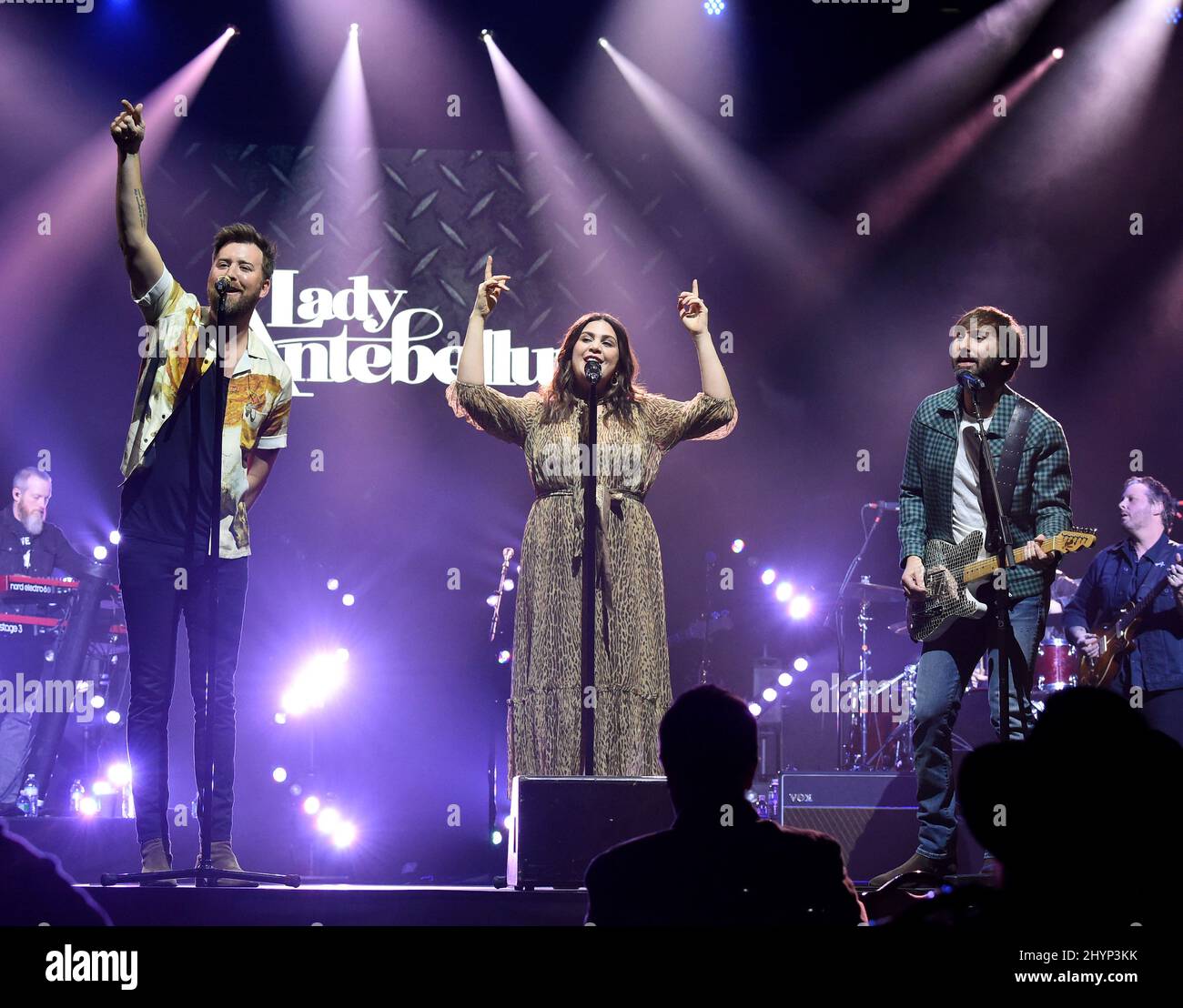 Lady Antebellum, Hilary Scott, Charles Kelley et Dave Haywood ont participé au déjeuner du Big machine Label Group lors du Country radio Seminar 2020 qui s'est tenu à l'Omni Nashville le 20 février 2020 à Nashville, TN. Banque D'Images