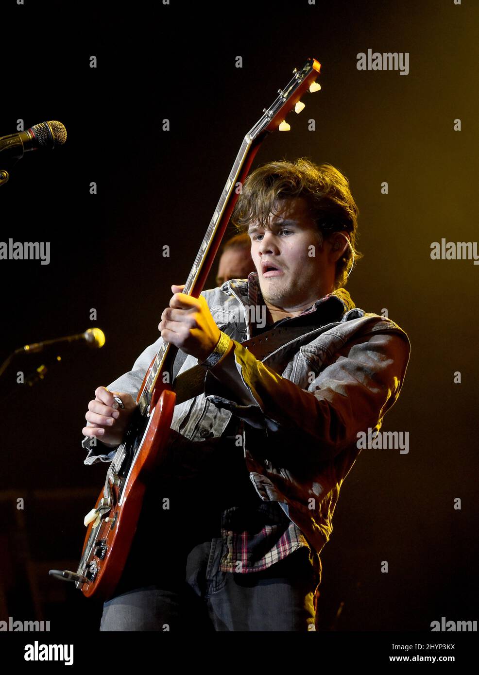 Payton Smith est sur scène au déjeuner du Big machine Label Group lors du séminaire radio Country 2020 qui s'est tenu à l'Omni Nashville le 20 février 2020 à Nashville, TN. Banque D'Images