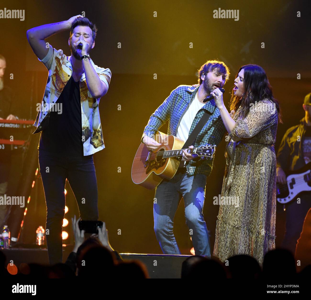 Lady Antebellum, Charles Kelley, Hilary Scott et Dave Haywood sont en scène au déjeuner du Big machine Label Group lors du Country radio Seminar 2020 qui s'est tenu à l'Omni Nashville le 20 février 2020 à Nashville, TN. Banque D'Images