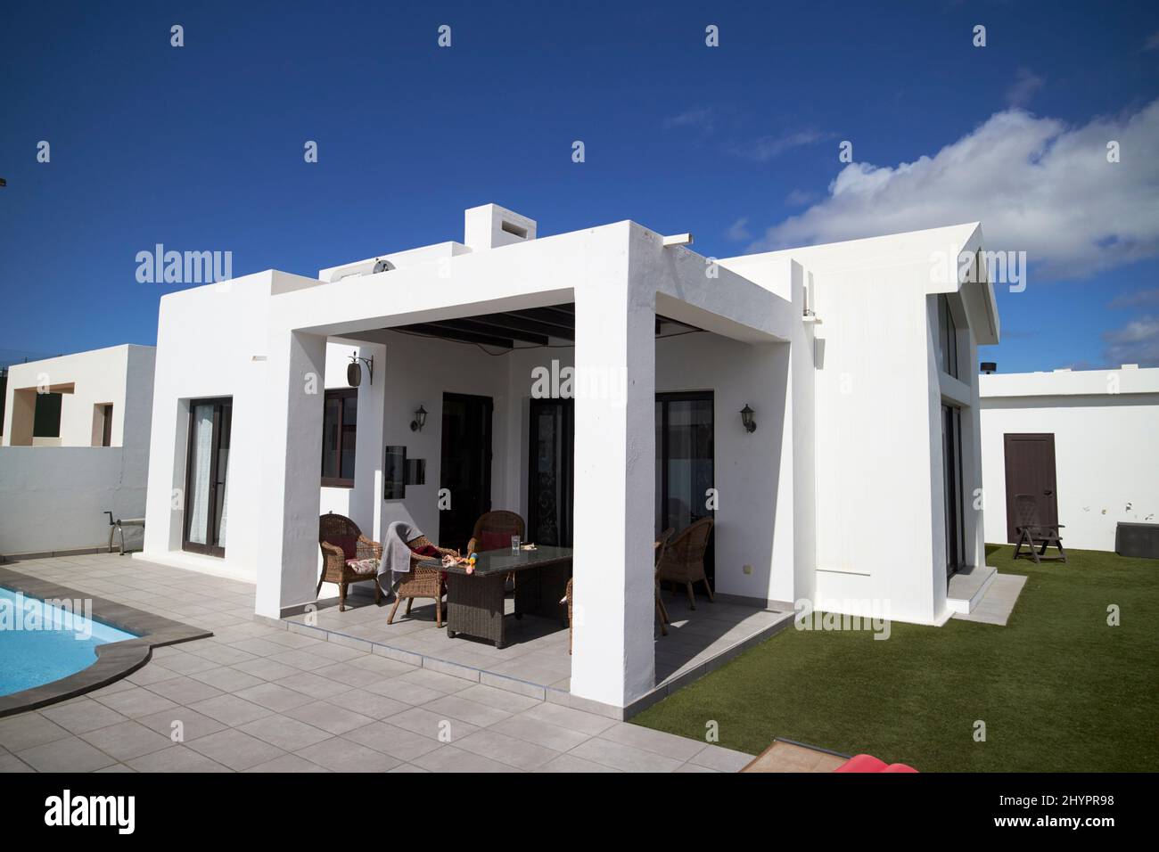 petite villa touristique d'un étage dans un complexe résidentiel playa blanca lanzarote, îles canaries, espagne Banque D'Images