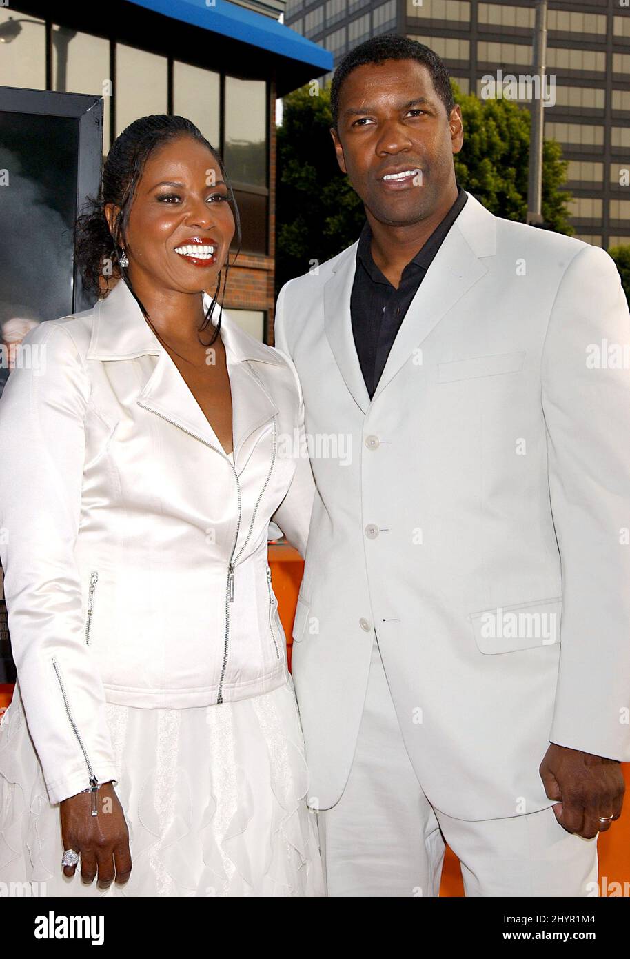 Denzel Washington et sa femme Pauletta assistent à la première du film « Man on Fire » en Californie. Photo : presse britannique Banque D'Images