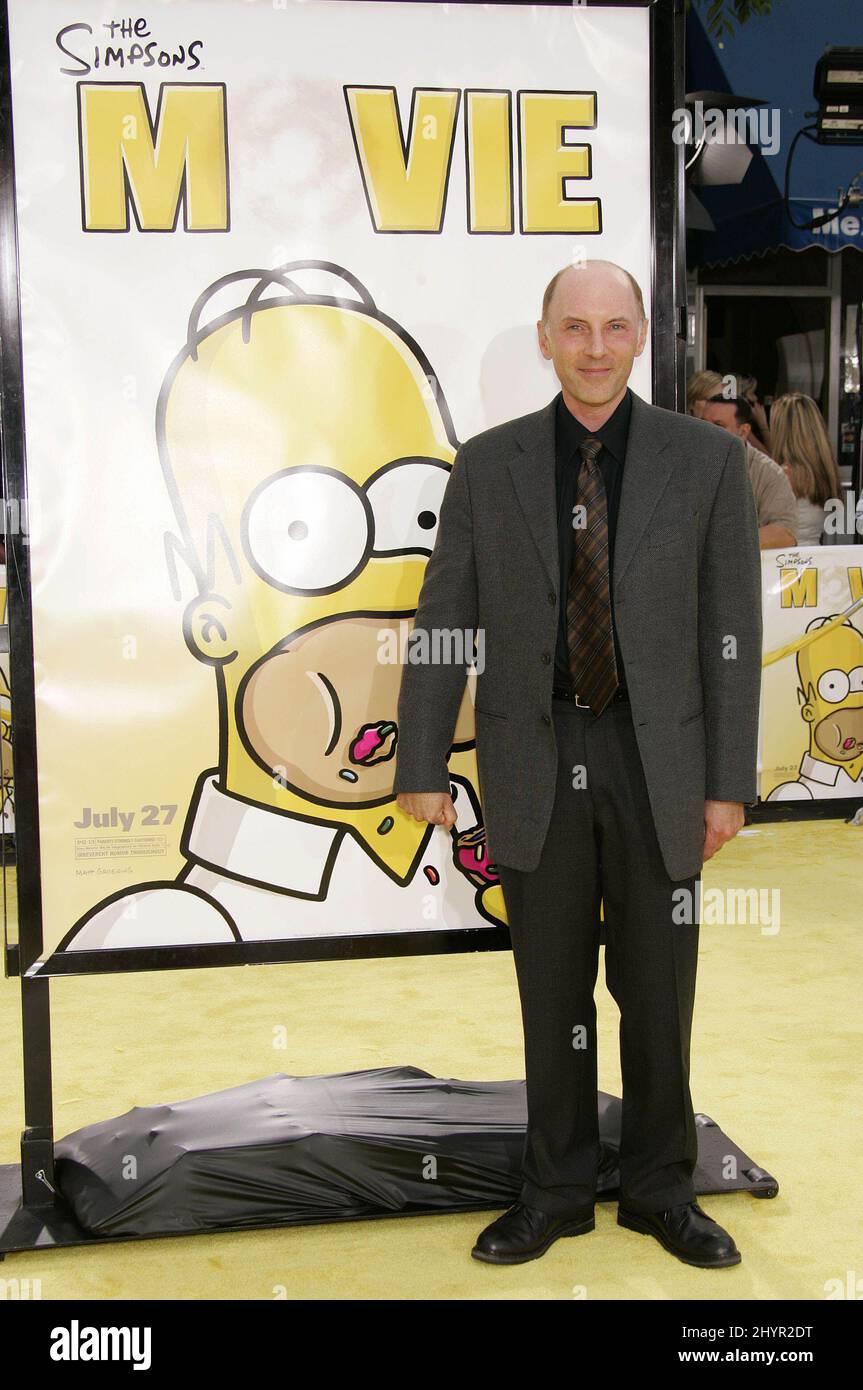DaN Castellaneta participe à la première mondiale de 'The Simpsons Movie' qui s'est tenue au Mann's Village Theatre en Californie. Photo : presse britannique Banque D'Images