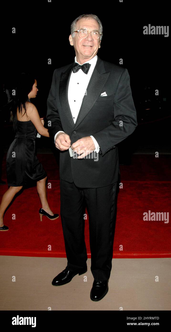Sydney Pollack au gala annuel des prix du Festival international du film de Palm Springs 18th. Sydney Pollack est décédé le lundi 26 mai 2008. Le directeur, âgé de 73 ans, est décédé d'un cancer à Los Angeles. Banque D'Images