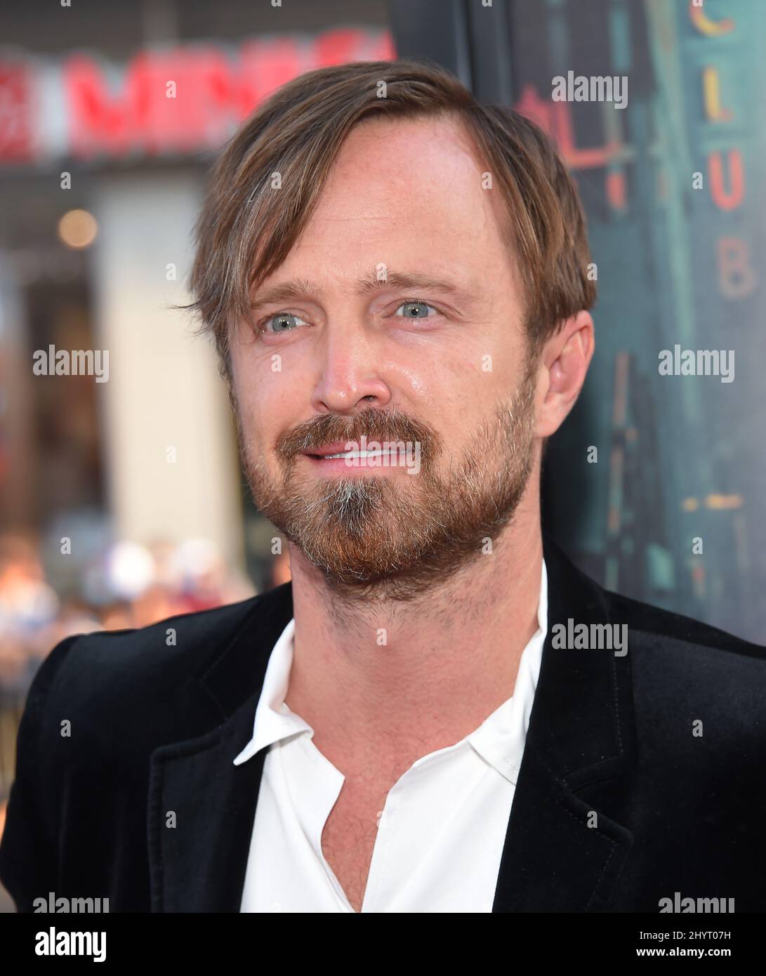 Aaron Paul à la première de 'Reminiscence' à Los Angeles, le 17 août 2021 à Hollywood, CA. Banque D'Images