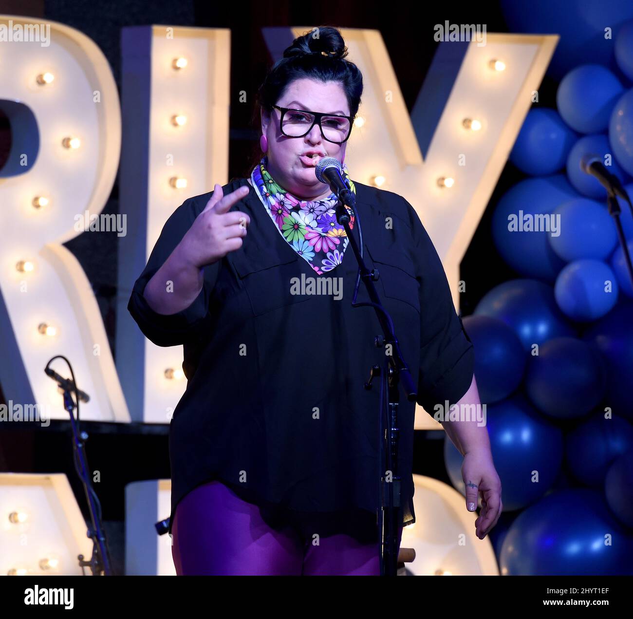 Sarah Potenza se présente au Waverly Strong : un concert pour les secours en cas de catastrophe qui a eu lieu à la cave de vinification de la ville le 7 septembre 2021 à Nashville, Tennessee. Banque D'Images