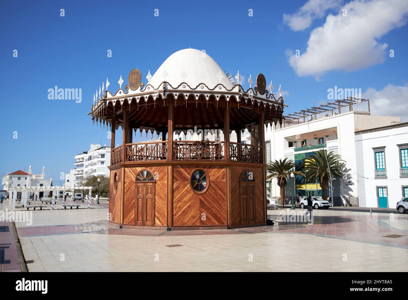 bandstand abritant l'office du tourisme jose ramirez cerda parc en front de mer passerelle arrecife lanzarote îles canaries espagne Banque D'Images