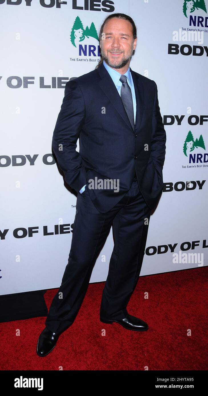 Russell Crowe arrive à la première mondiale de Body of Lies, au Frederick P. Rose Hall, New York. Banque D'Images