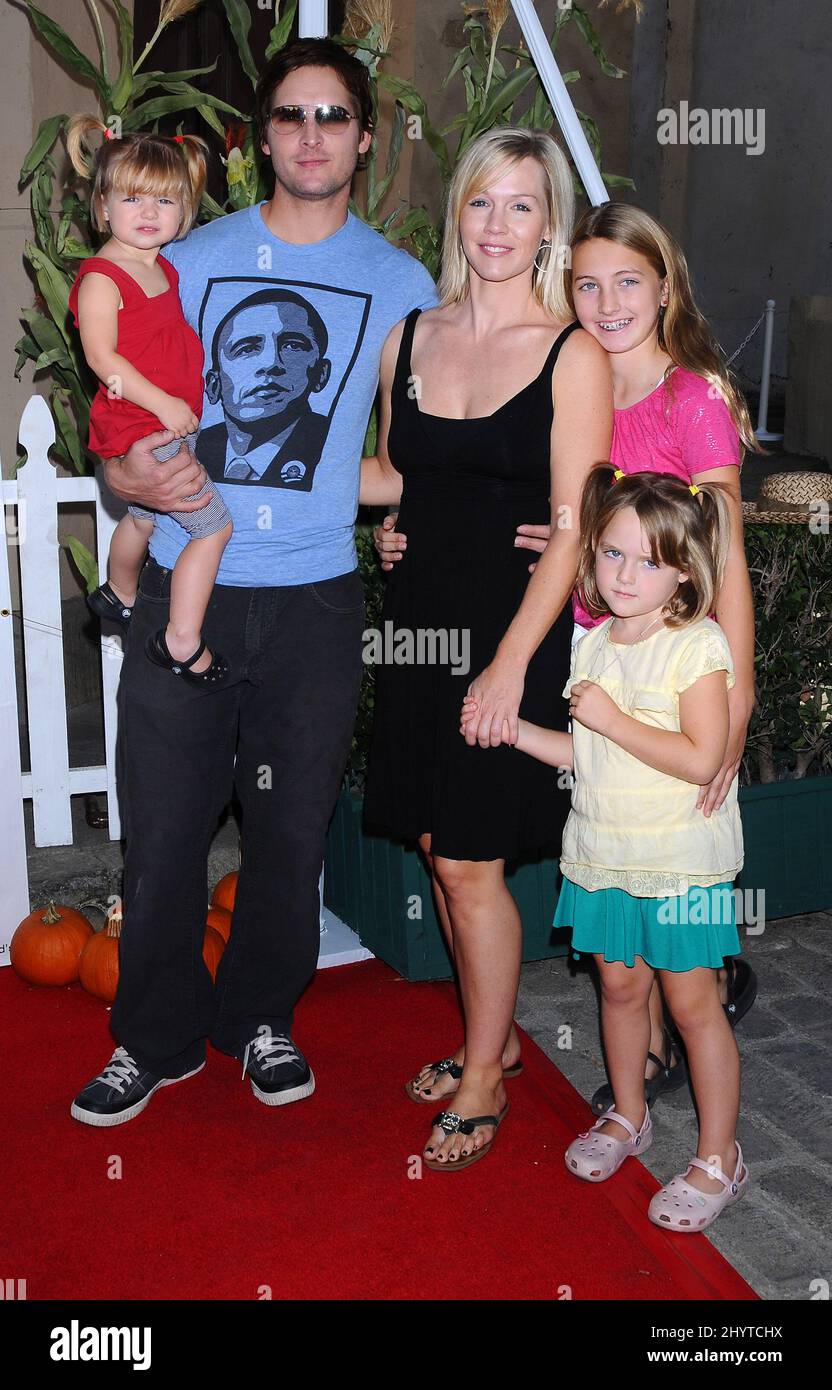 Peter Facinelli, Jennie Garth Avec Ses Filles Fiona, Lola Et Luca ...