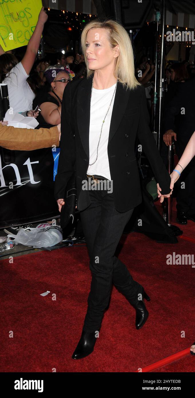 Kim Basinger assiste à la première « Twilight » de Los Angeles. Banque D'Images