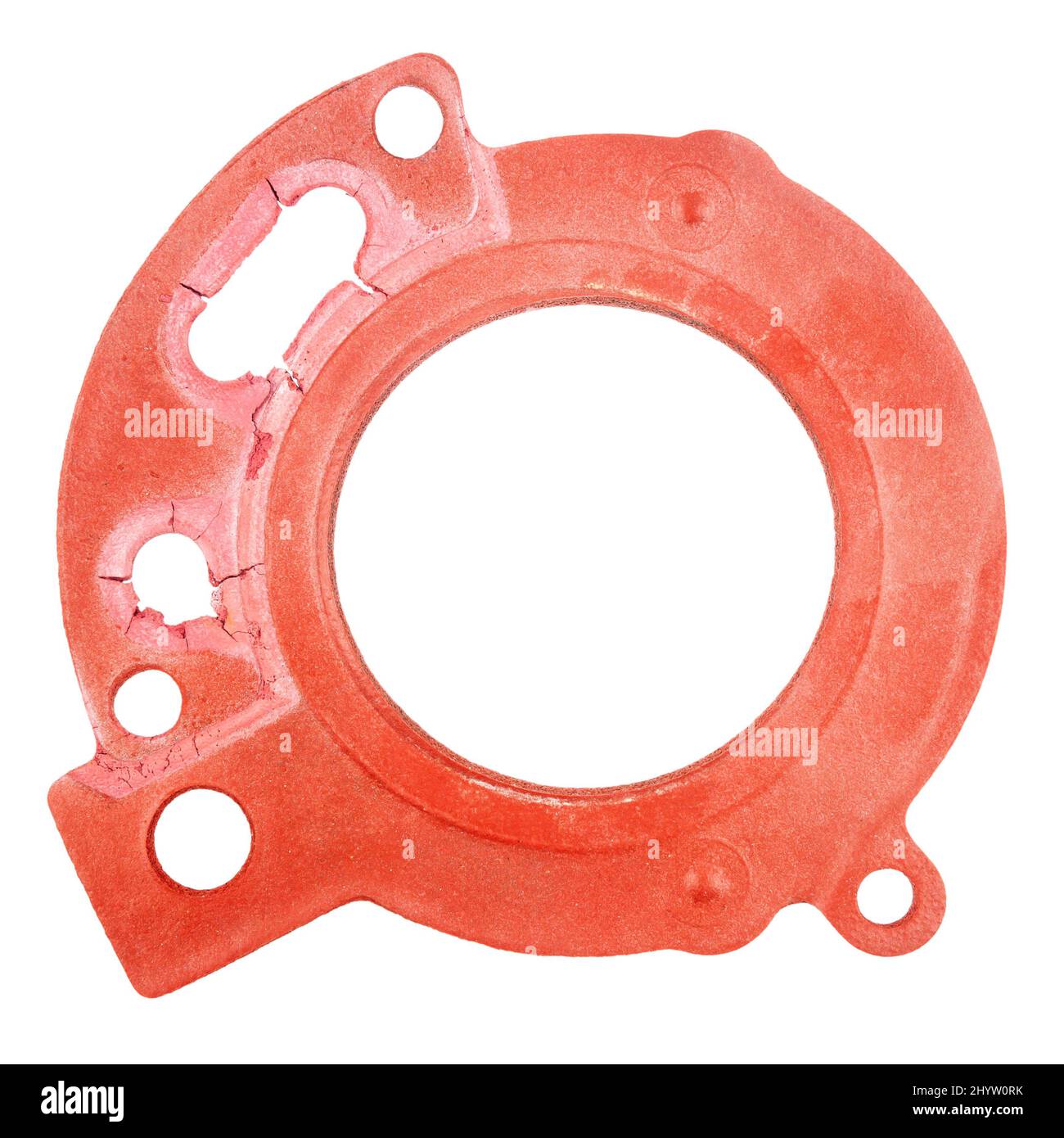 Ancien joint en caoutchouc rouge de chaudière à gaz isolé sur fond blanc Banque D'Images