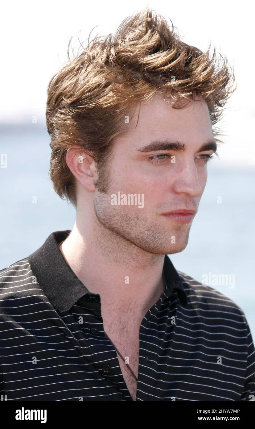 Robert Pattinson à un photocall pour la Nouvelle Lune qui s'est tenu au Majestic Beach Pier de la Croisette pendant le Festival International du film de Cannes 62nd. Banque D'Images