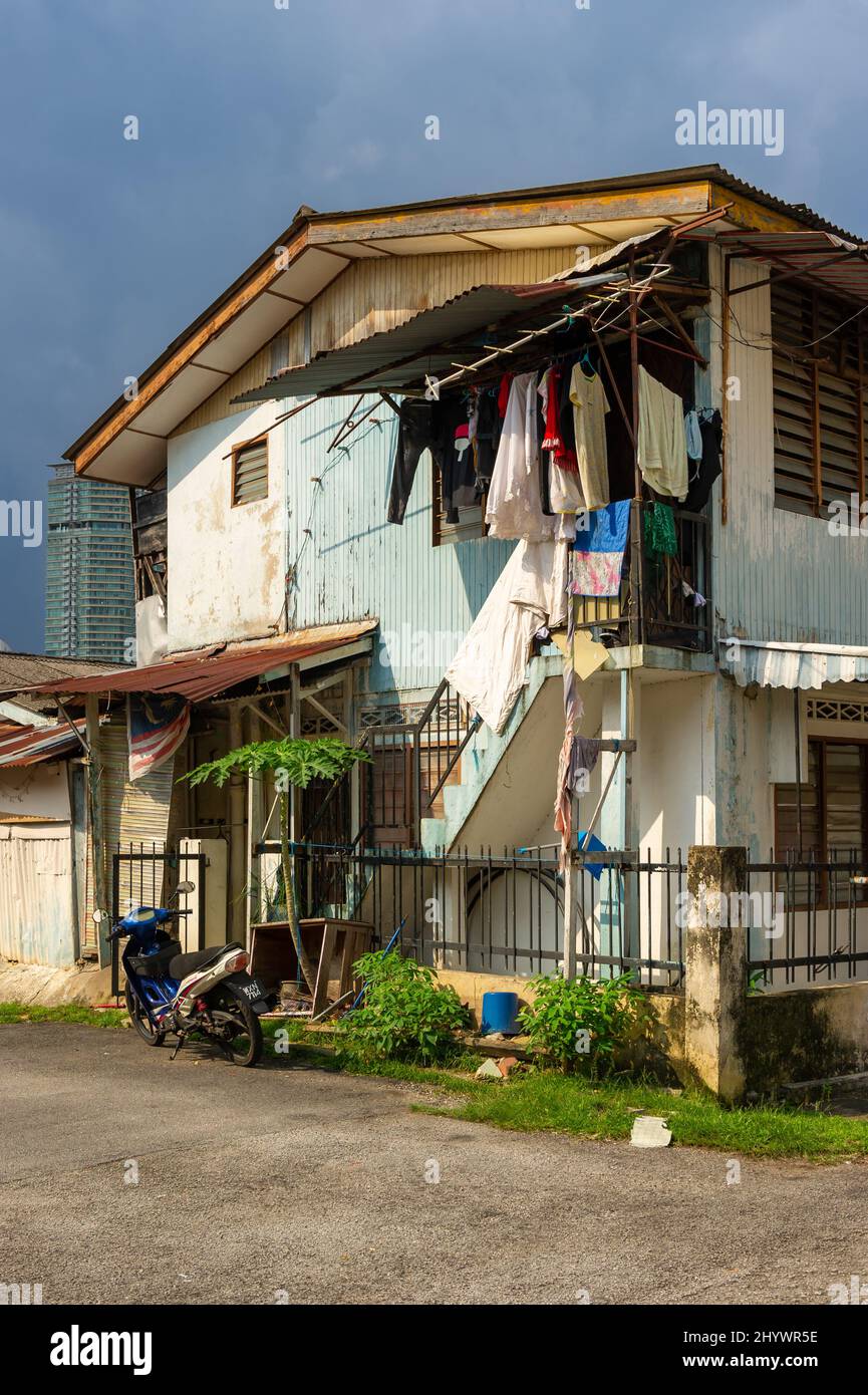 Une maison traditionnelle malay Kampung à Kampung Baru Banque D'Images