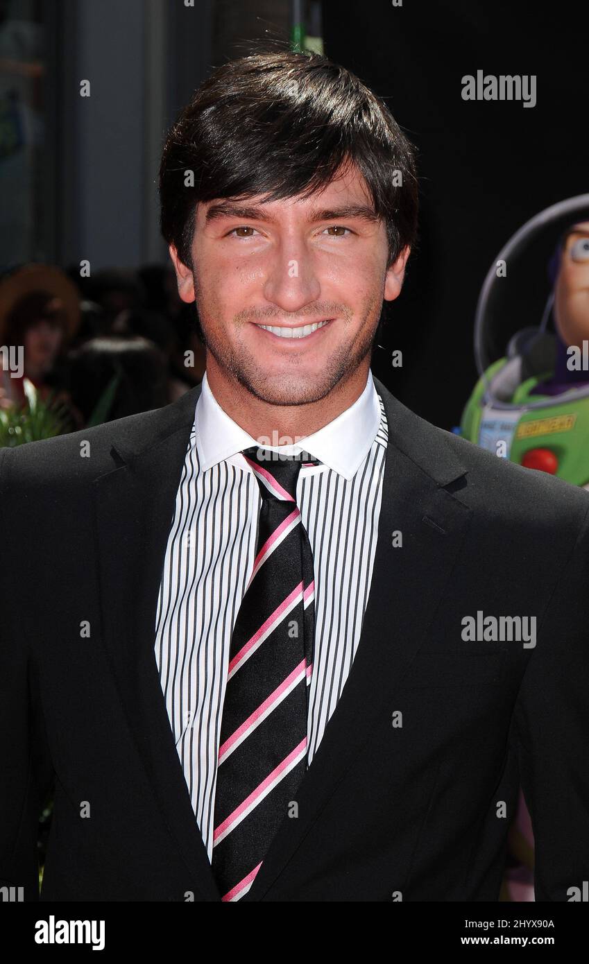 Evan Lysacek lors de la première « Toy Story 3 » de Los Angeles, qui s'est tenue au théâtre El Capitan, Los Angeles, Californie Banque D'Images