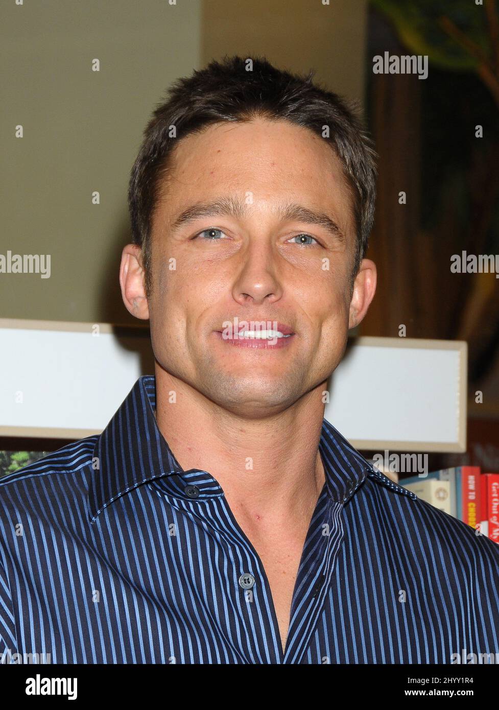 Jay Kenneth Johnson au « Days of Our Lives 45 Years: A Celebration in photos » et au livre « A Secret in Salem » signé au Barnes & Noble at the Grove, Los Angeles. Banque D'Images