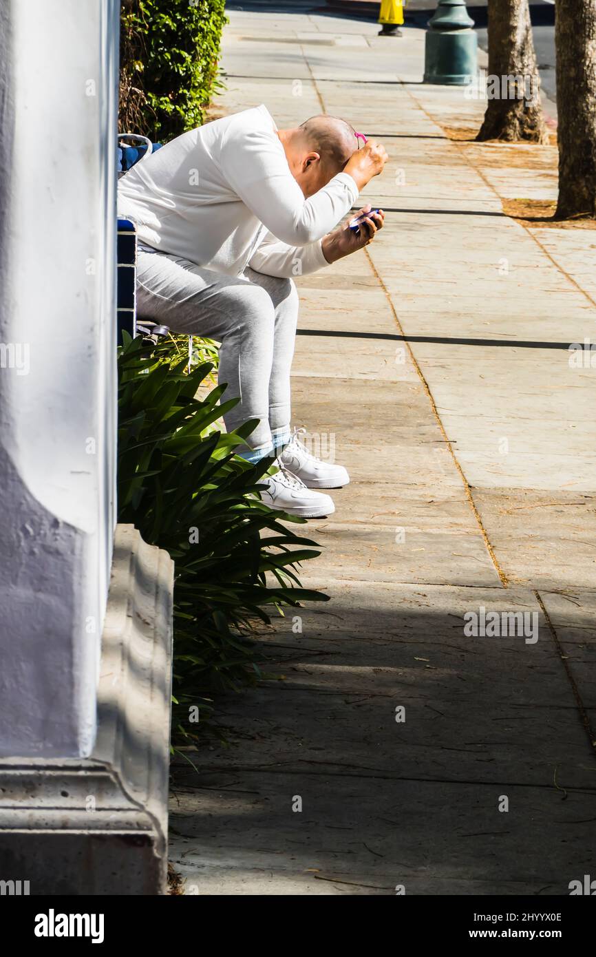 Tête de rasage pour femmes sans abri Banque D'Images
