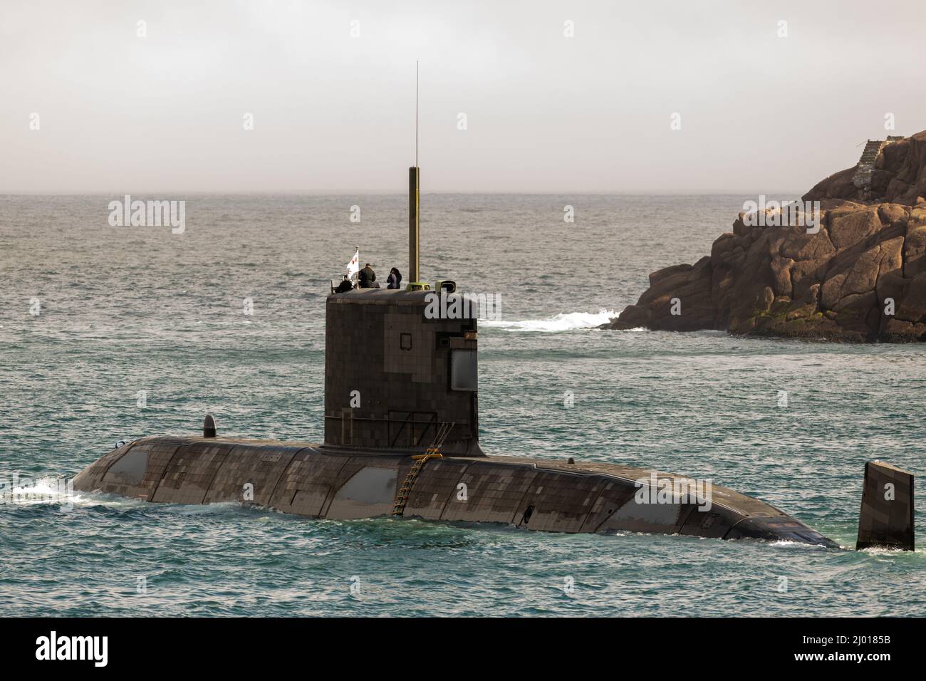 HMSC Windsor, un sous-marin canadien de chasse-chasse à longue distance.Le navire sous-marin d'attaque est doté d'une coque en forme de goutte d'eau avec un moteur diesel qui se déplace au-dessus Banque D'Images