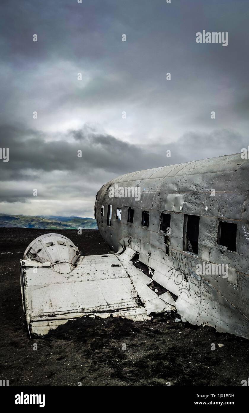 Échelle de gris de l'avion DC 3 épaté dans le sud de l'Écosse Banque D'Images