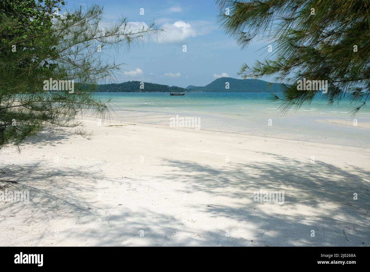Saracen Bay Beach sur l'île de Koh Rong Samloem au Cambodge. Banque D'Images