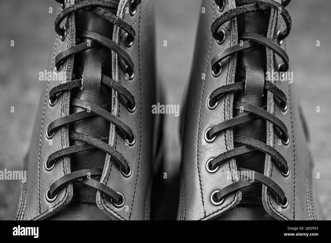 Bottes en cuir marron faites à la main Banque D'Images