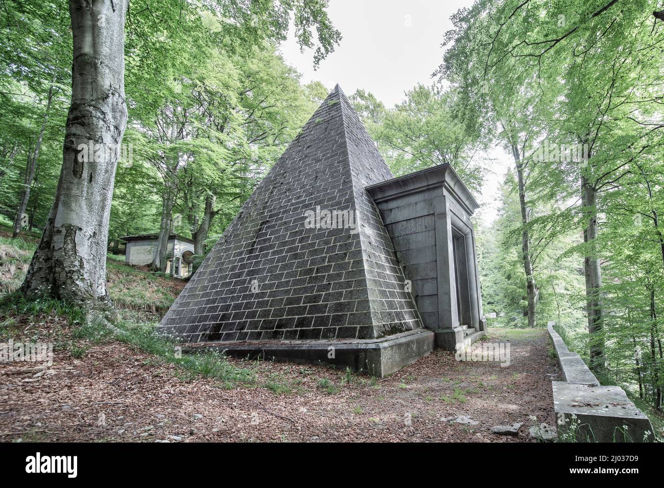 Le cimetière monumental, Sanctuaire d'Oropa, Biella, Piémont, Italie, Europe Banque D'Images