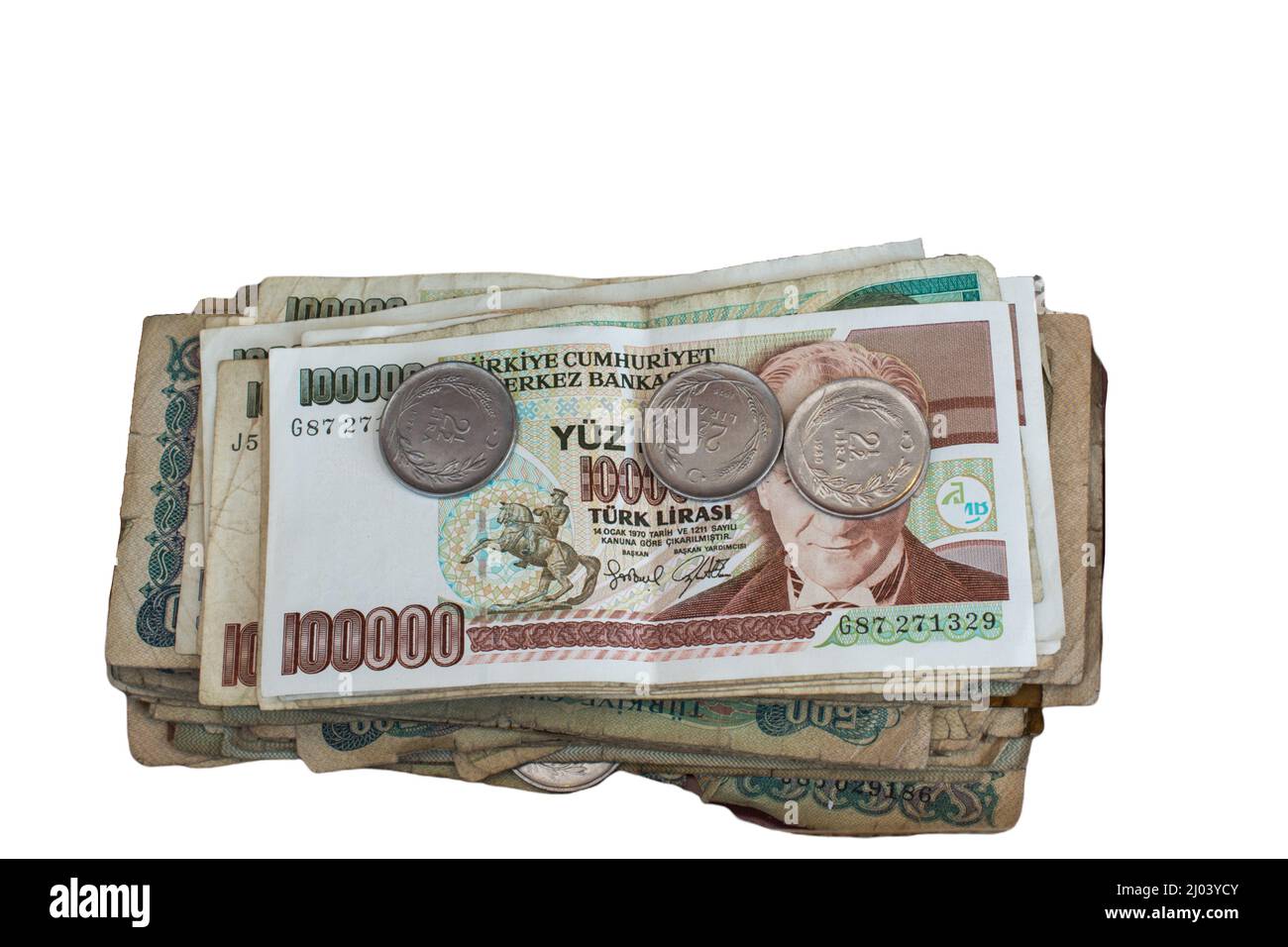 Photo de la monnaie et des pièces de papier turques isolées sur fond blanc Banque D'Images