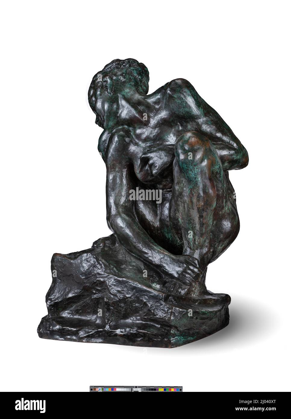 La Crouching femme. Auguste Rodin (France, Paris, 1840-1917). France,  d'abord modélisé c. 1880-1882, ce casting 1963. Sculpture. Bronze Photo  Stock - Alamy