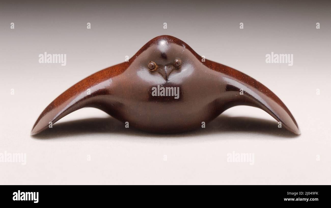 Pluvier stylisé. Shūchi (Japon, actif au début du 19th siècle). Japon, début du 19th siècle. Costumes; accessoires. Bois Banque D'Images