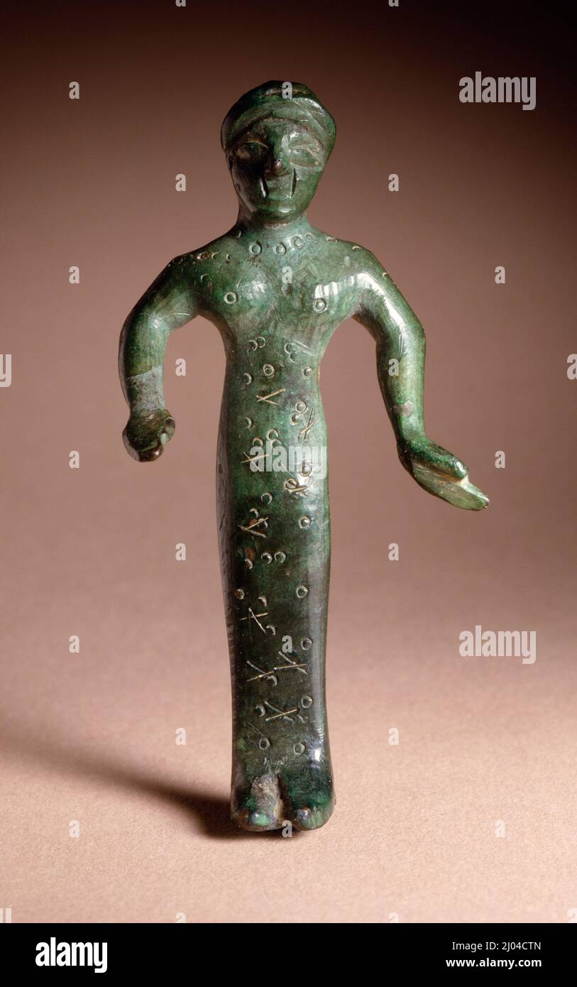 Figurine femelle. Centre de l'Italie, Etruria, début du 5th siècle avant J.-C.. Sculpture. Bronze Banque D'Images