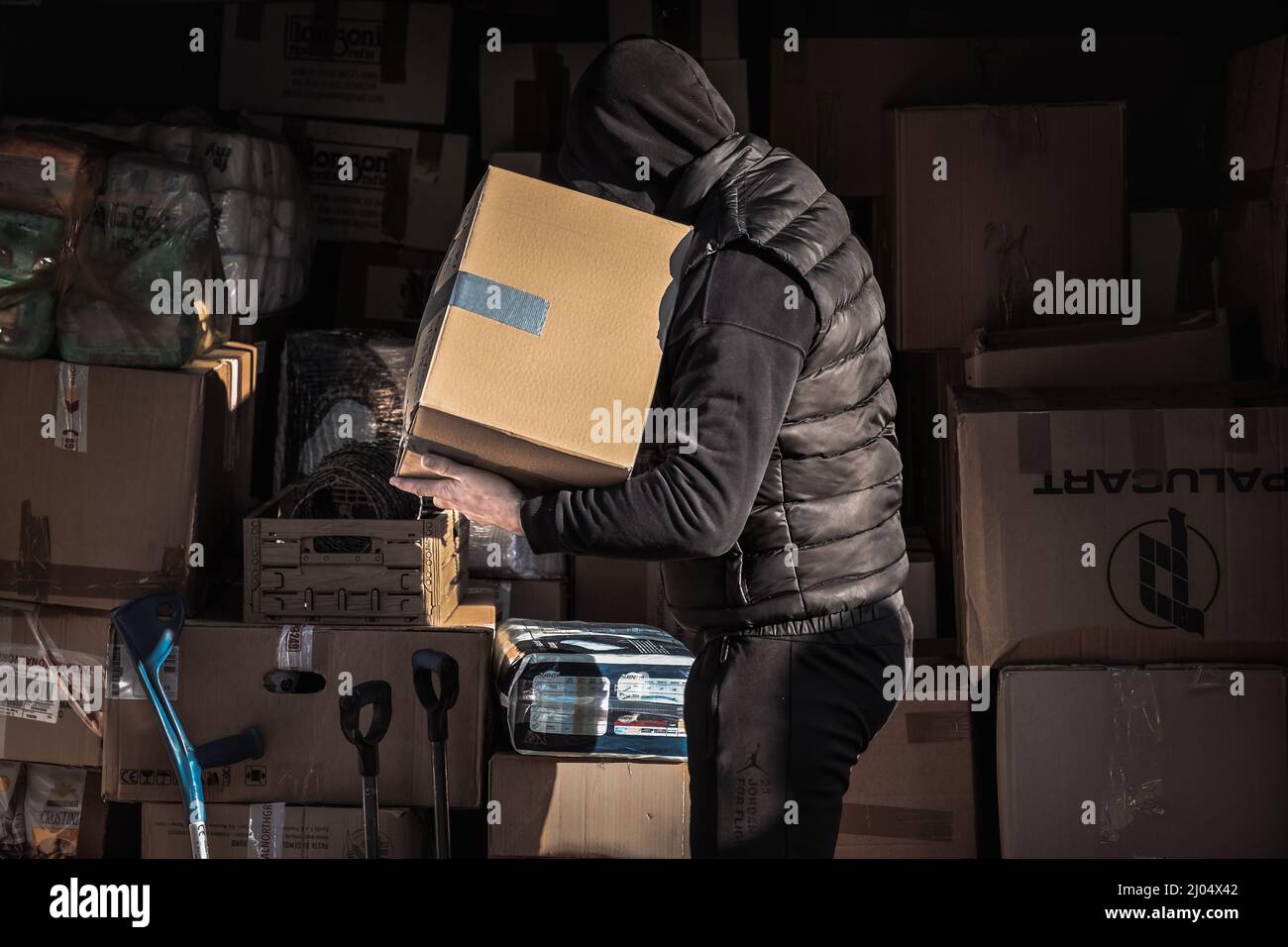 AIDE HUMANITAIRE DE L'ITALIE - NOWA GROBLA, FRONTIÈRE POLOGNE/UKRAINE - MARS 05 - Banque D'Images