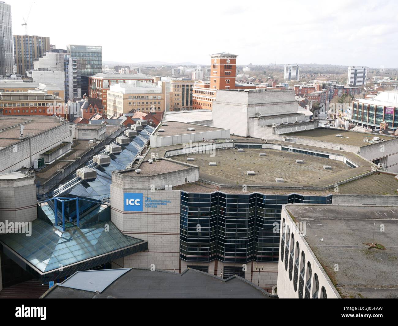 Vue sur la ville de Birmingham depuis le toit de la bibliothèque de Birmingham. Banque D'Images