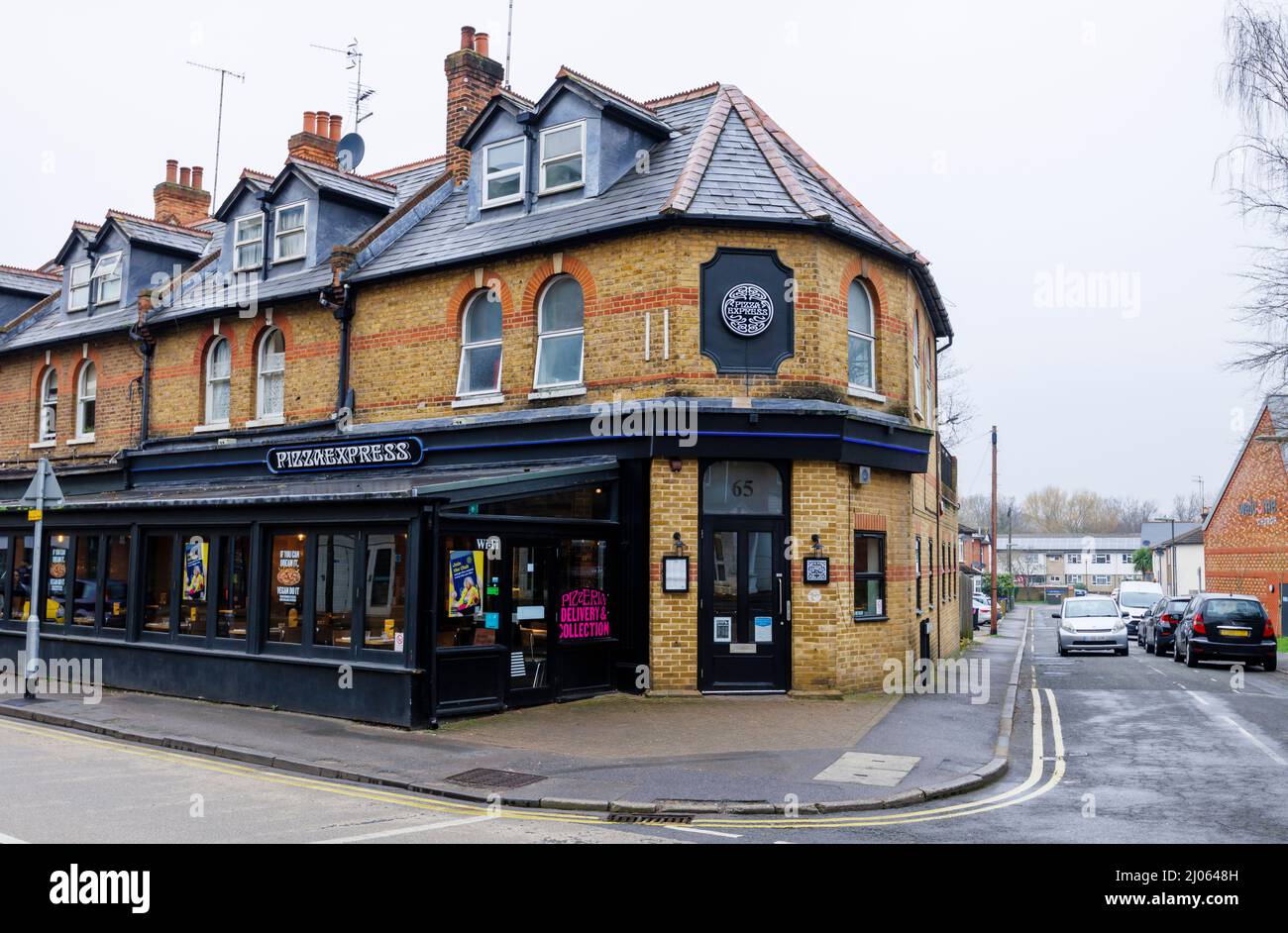 La branche de Pizza Express à Goldsworth Road, Woking, Surrey, dont le Prince Andrew a parlé pour son alibi dans son entrevue avec Emily Maitlis Banque D'Images