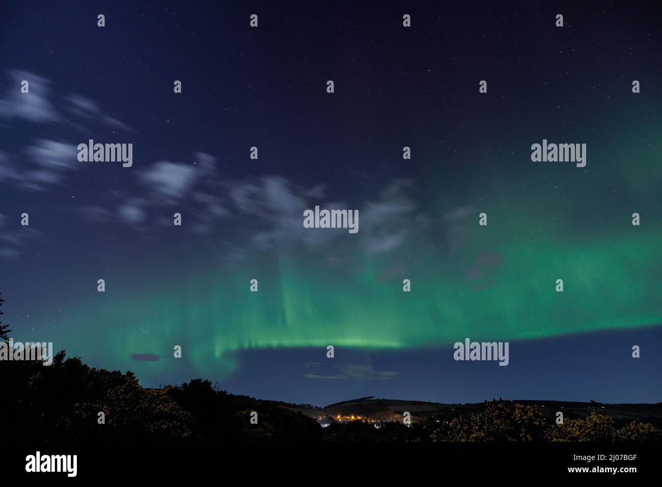 Les aurores boréales (Aurora borealis) au-dessus des Highlands écossais Banque D'Images