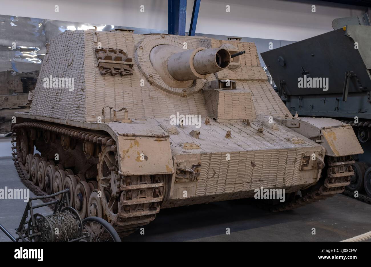 Saumur, France - 26 février 2022 : Sturmpanzer IV (SD. Kfz. 166). Musée du char à Saumur (Musée des Blindes). Deuxième exposition de la guerre mondiale. Sél Banque D'Images