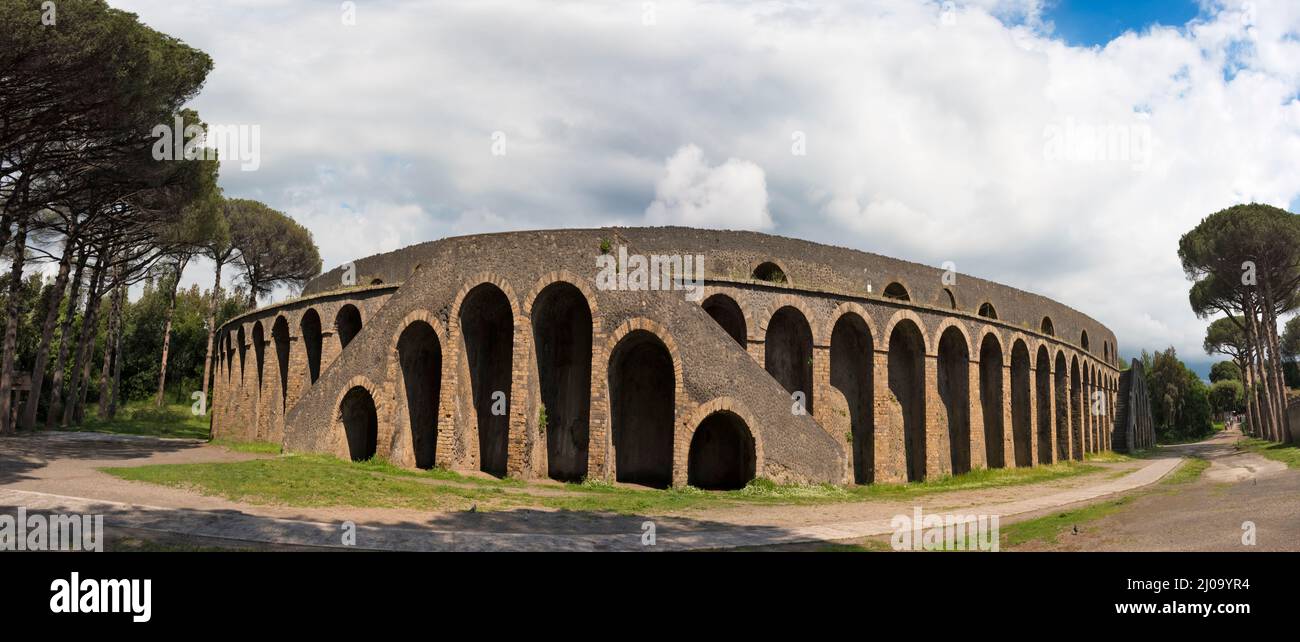 Amphithéâtre de Pompéi, province de Naples, région de Campanie, Italie Banque D'Images