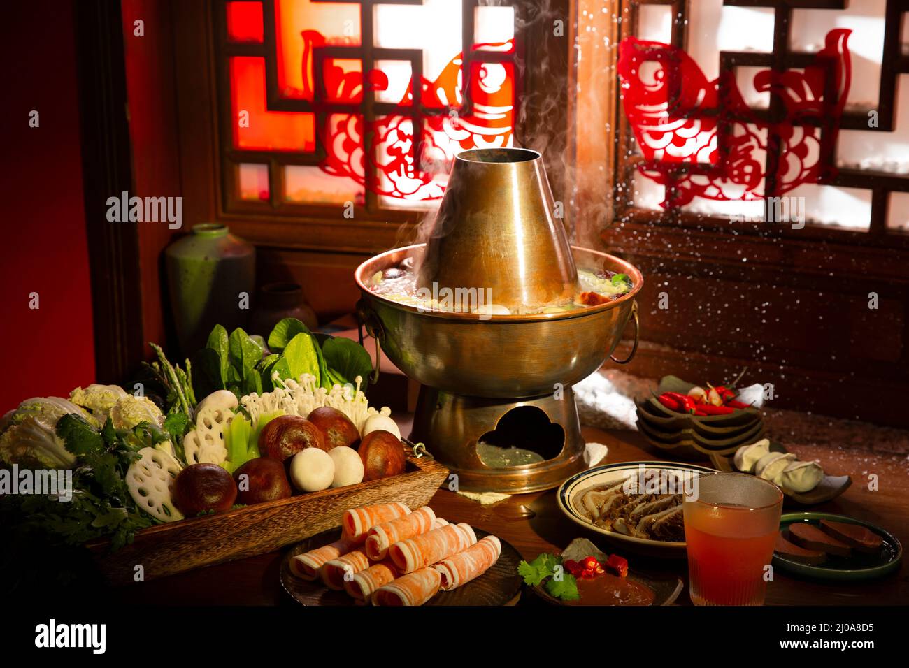 Cuisine chinoise, hot pot traditionnel chinois Banque D'Images