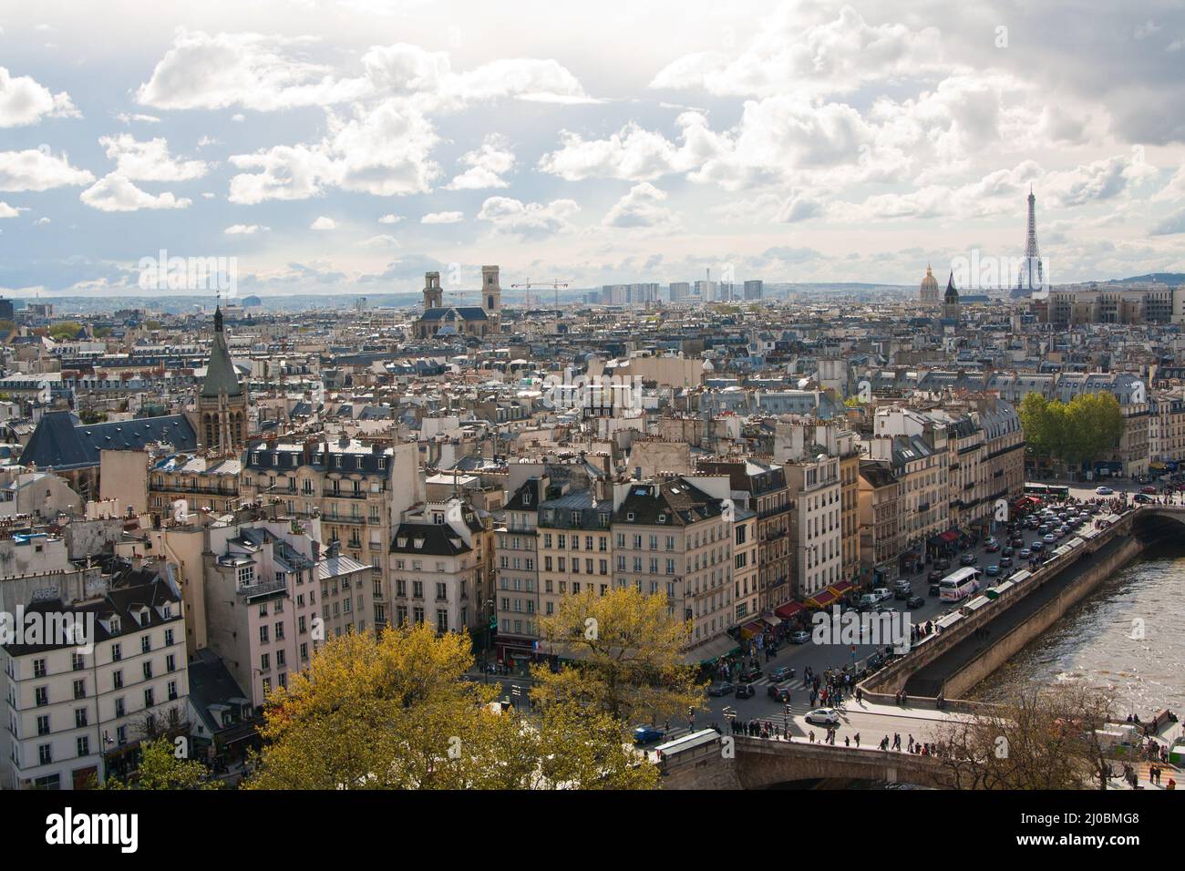 Gargouille sur la cathédrale Notre Dame, Paris, France Banque D'Images