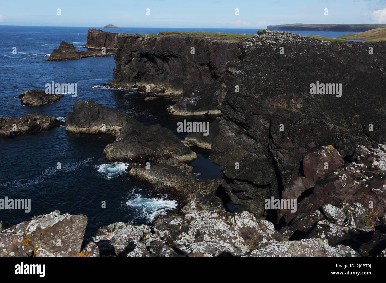 Falaises d'Eshaness, Mainland, îles Shetland, Écosse Banque D'Images