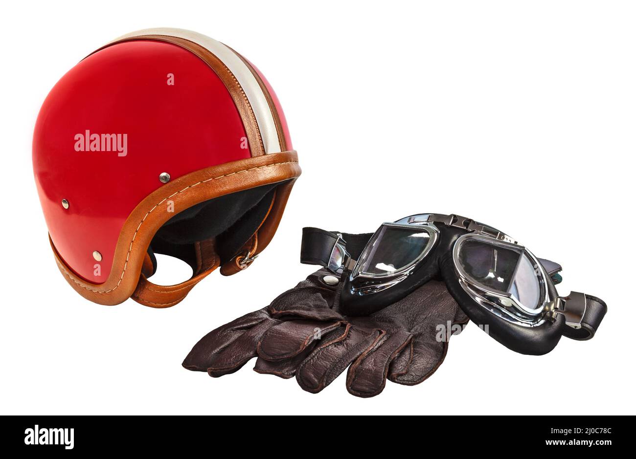 Casque à moteur vintage avec lunettes et gants isolés sur fond blanc Banque D'Images