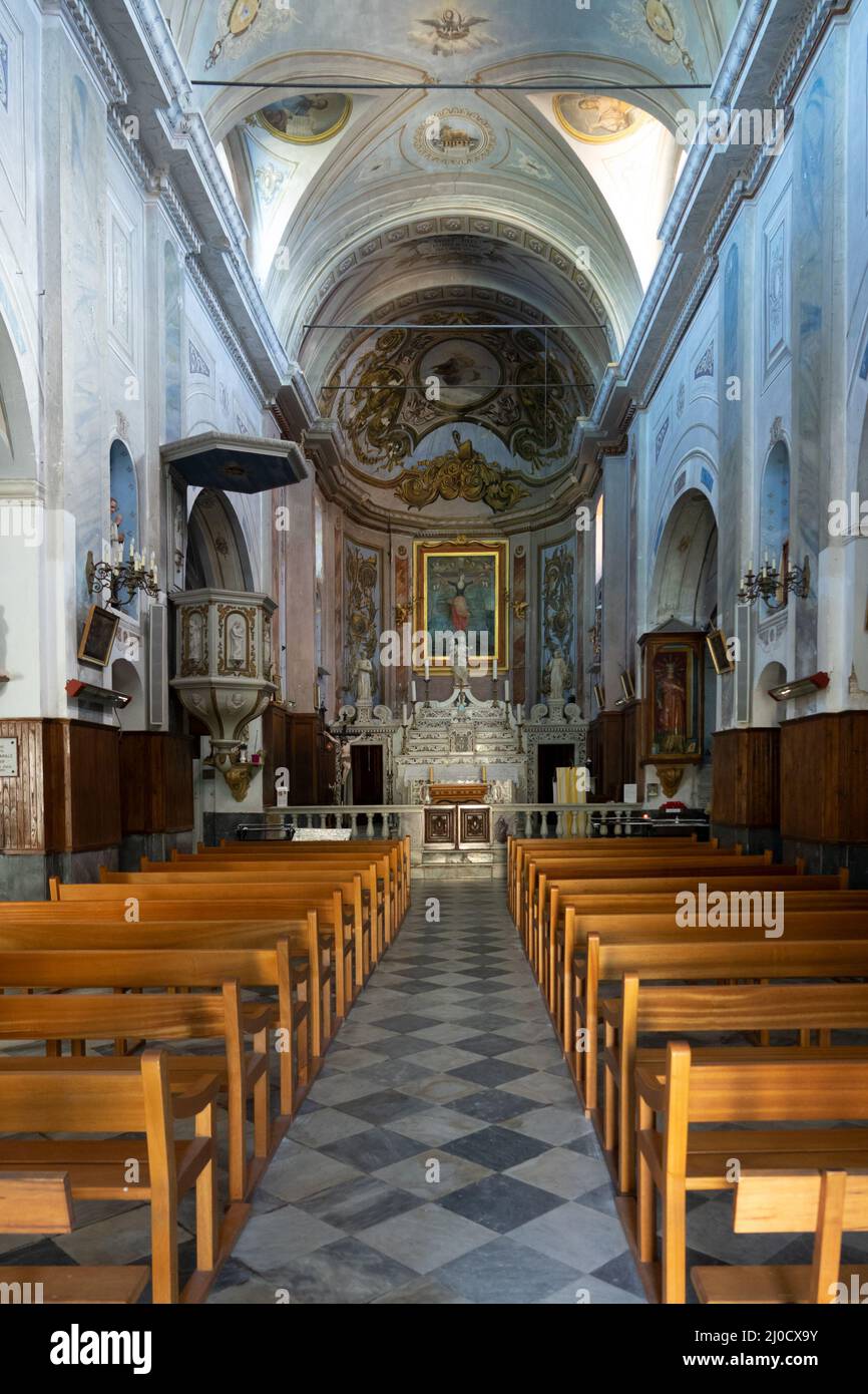 Intérieur de l'église de Nonza, Cap Corse en Corse, France Banque D'Images