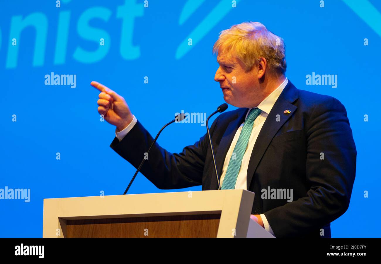 Aberdeen, Écosse, Royaume-Uni. 18th mars 2022. Discours d'ouverture du Premier ministre Boris Johnson lors de la Conférence du parti conservateur écossais 2022, à l'occasion de la conférence P&J à Aberdeen, en Écosse. Iain Masterton/Alay Live News Banque D'Images