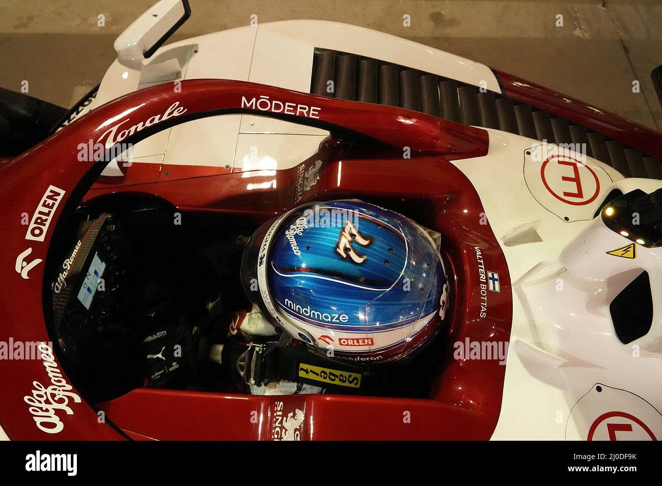 Sakhir, Bahreïn. 18th mars 2022. 18 mars 2022, circuit international de Bahreïn, Sakhir, Formule 1 Gulf Air Bahreïn Grand Prix 2022, sur la photo Valtteri Bottas (fin), Alfa Romeo F1 Team ORLEN Credit: dpa Picture Alliance/Alay Live News Banque D'Images