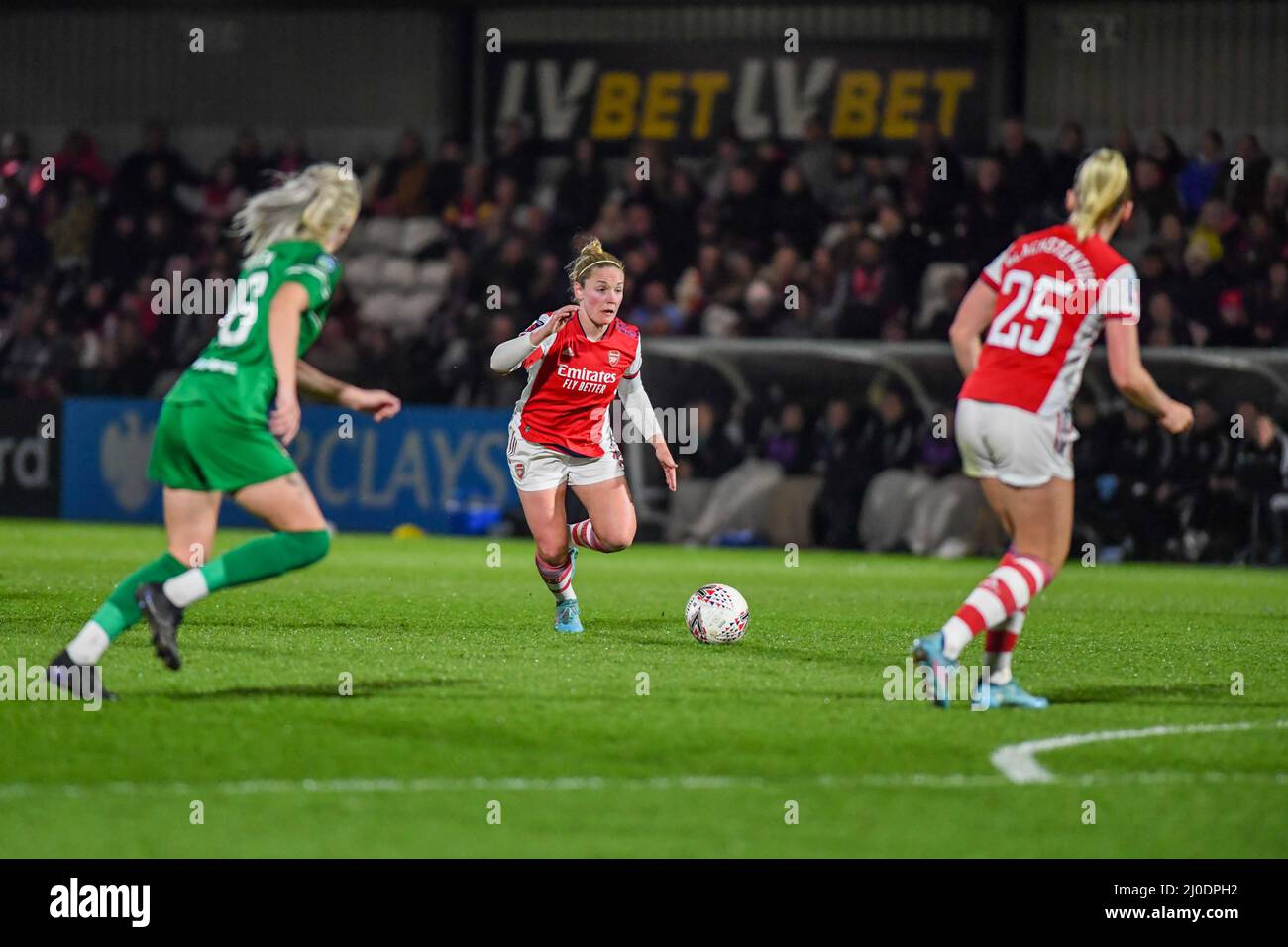 Londres, Royaume-Uni. 18th mars 2022. Kim Little (10 Arsenal) lors du match de football de finale de la coupe Vitality Womens FA Cup Quarter entre Arsenal et Coventry United au stade Meadow Park. Borehamwood, Angleterre. Kevin Hodgson /SPP crédit: SPP Sport Press photo. /Alamy Live News Banque D'Images