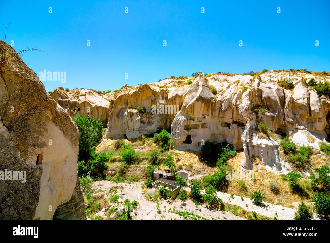 Cheminées de fées ou Hoodoos ou Peri Bacalari à Goreme Cappadoce Turquie. Voyage en Turquie ou Cappadoce photo de fond. Banque D'Images