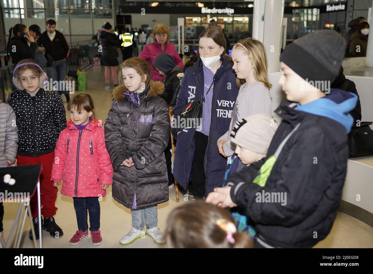 Pologne, Polen, Polska, Varsovie, gare principale, Réfugiés de guerre d'Ukraine; Warschau, Hauptbahnhof, Kriegsflüchtlinge aus der Ukraine; Uchodźcy Banque D'Images