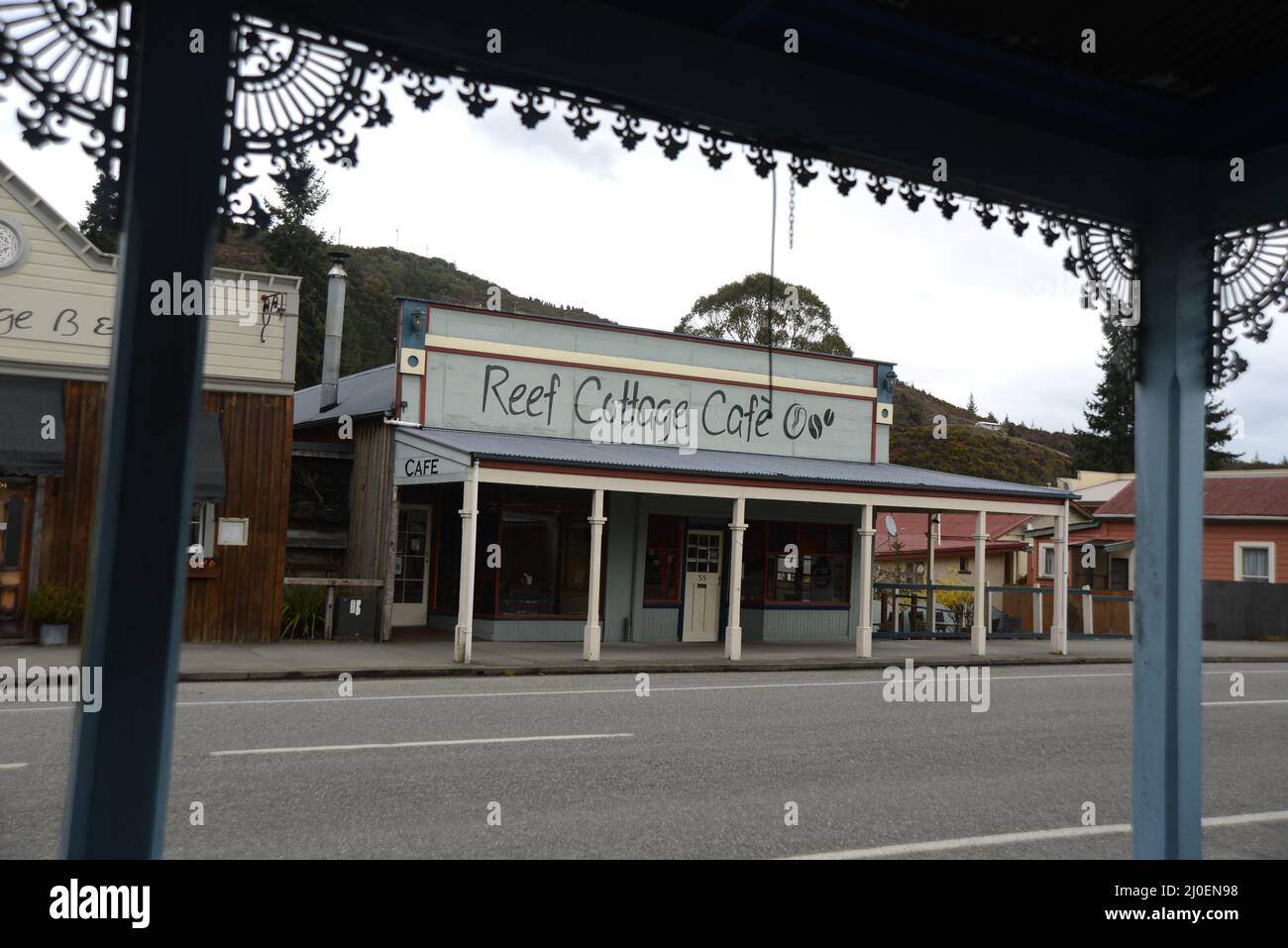REEFTON, NOUVELLE-ZÉLANDE, 6 SEPTEMBRE 2021 : un bâtiment historique sur Broadway à Reefton, Nouvelle-Zélande, 6 septembre 2021 Banque D'Images
