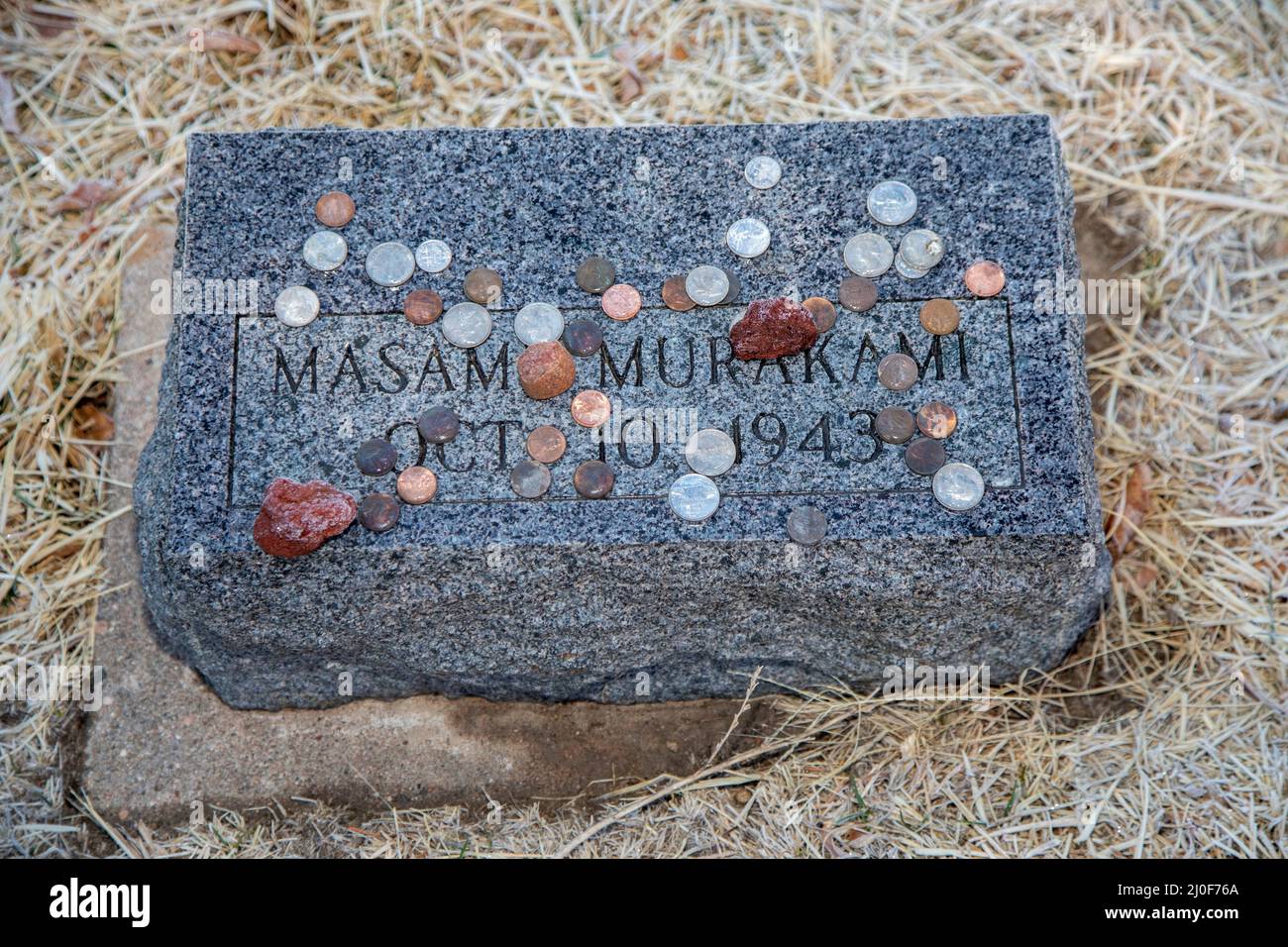 Grenade, Colorado, États-Unis. 18th mars 2022. Le camp d'internement japonais Amache de la Seconde Guerre mondiale dans le sud-est du Colorado est devenu partie du National Park Service, lorsque le président Joe Biden a signé une loi faisant d'Amache un lieu historique national. Plus de 7 000 Japonais et Japonais-Américains ont eu lieu sur le site, l'un des 10 camps d'internement de l'Ouest américain. Le cimetière du camp tient les tombes de quelques-uns des 107 internés qui y sont morts. Crédit : Jim West/Alay Live News Banque D'Images