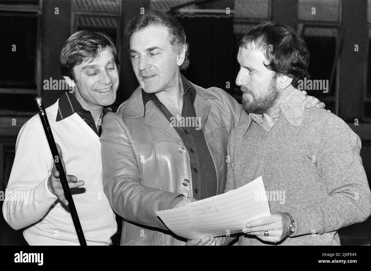 Jerry Stevens (à gauche) et Ernest Maxin (au centre) aux répétitions pour l'offre spéciale de Noël BBC1 de Lennie et Jerry's. 12th décembre 1979. Banque D'Images