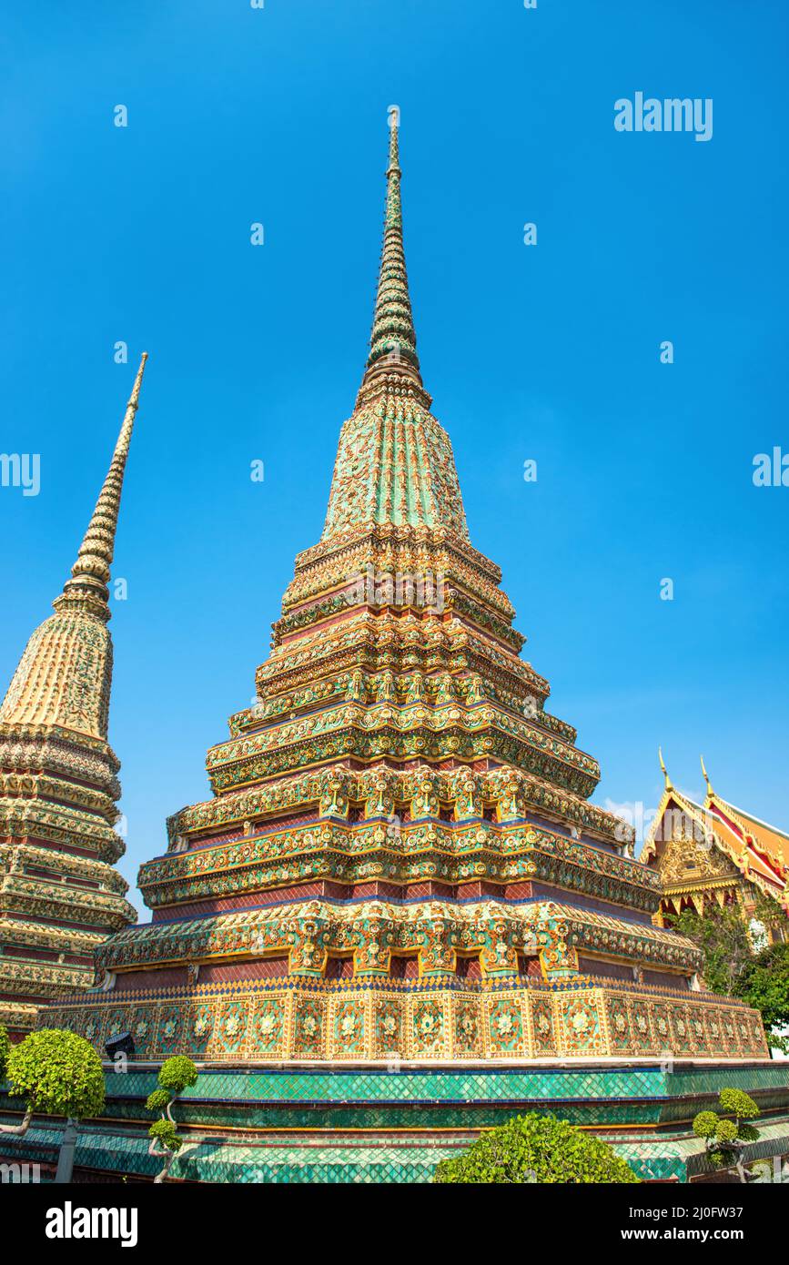 Panorama du temple de Bouddha inclinable ou du complexe Wat Pho à Bangkok Banque D'Images