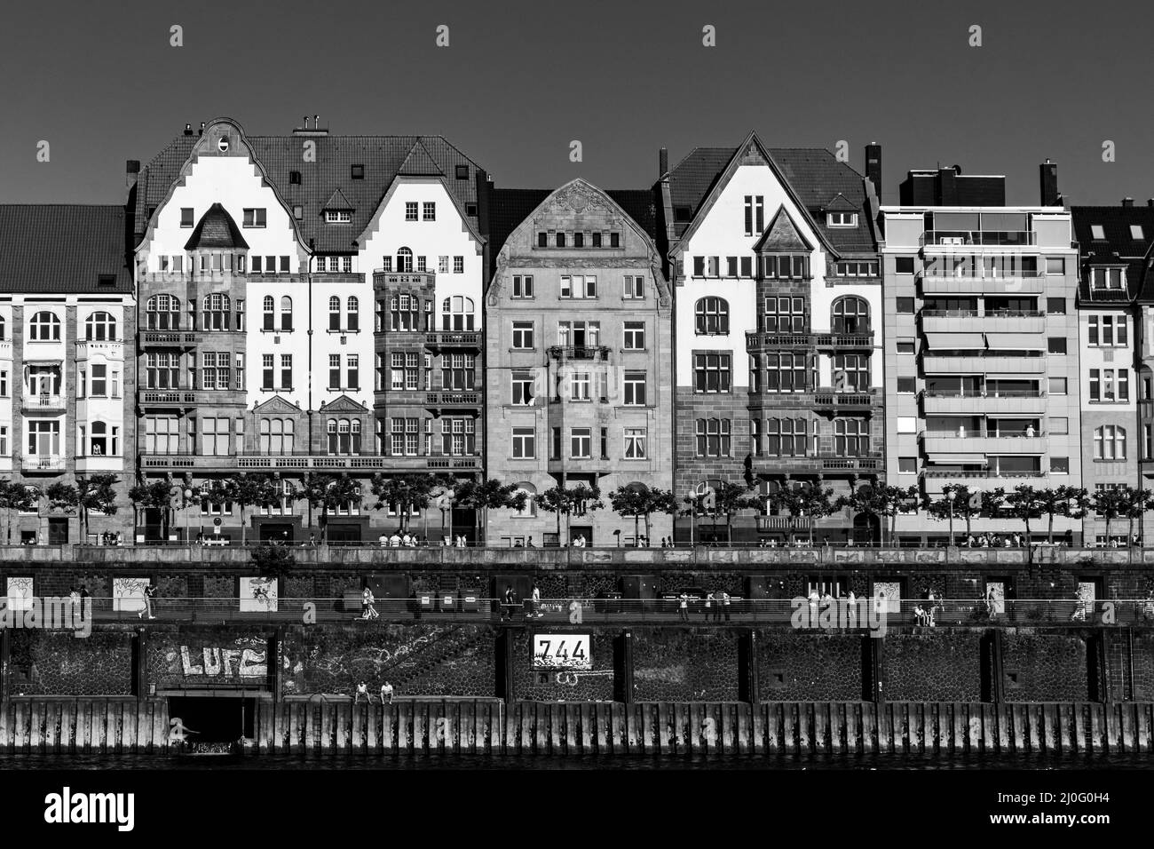 Allemagne Dusseldorf anciens bâtiments dans la ville Dusseldorf sur le Rhin. Banque D'Images